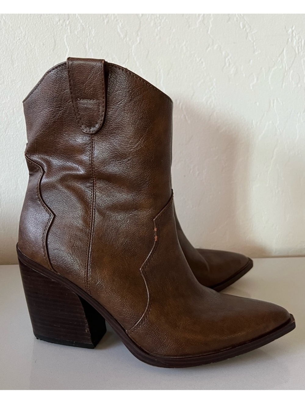 Steve Madden Candace Brown Western Style Ankle Boots Size 9